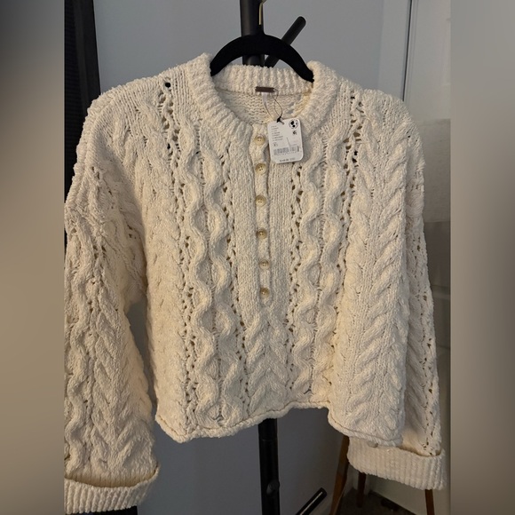 NWT FREE PEOPLE Polly Cable-Knit Sweater | Cream MSRP $148 XS Oversized CURRENT - Picture 6 of 9